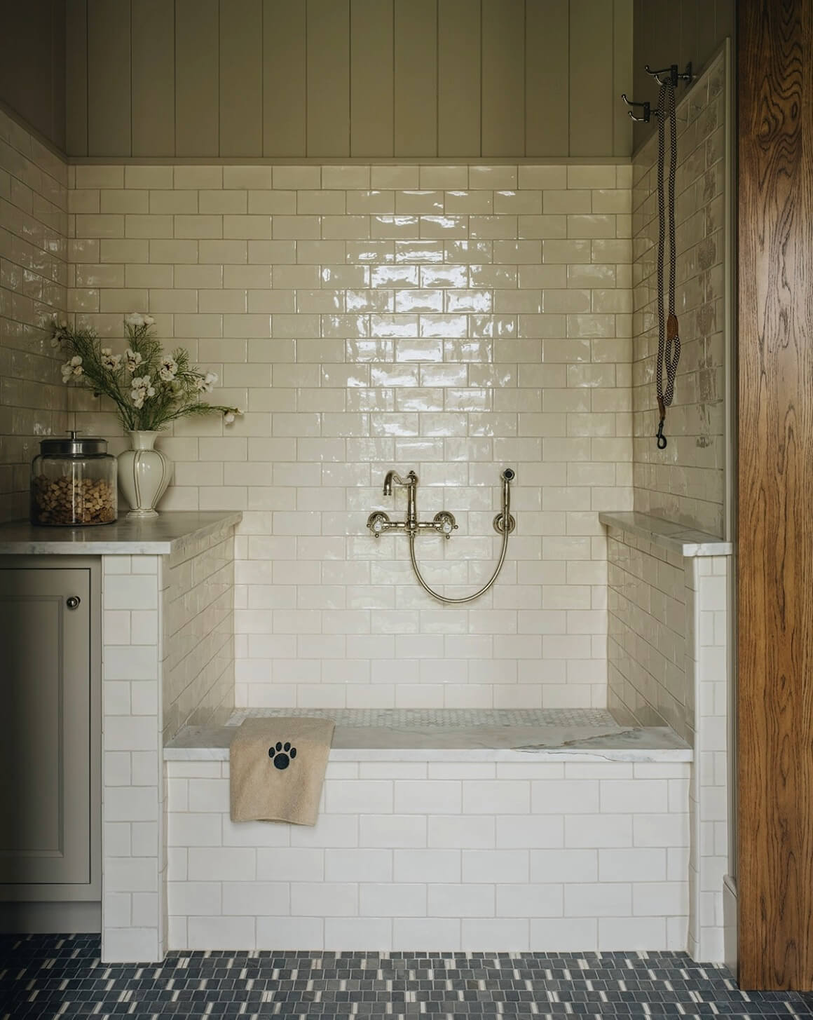Jean Stoffer Dog Shower