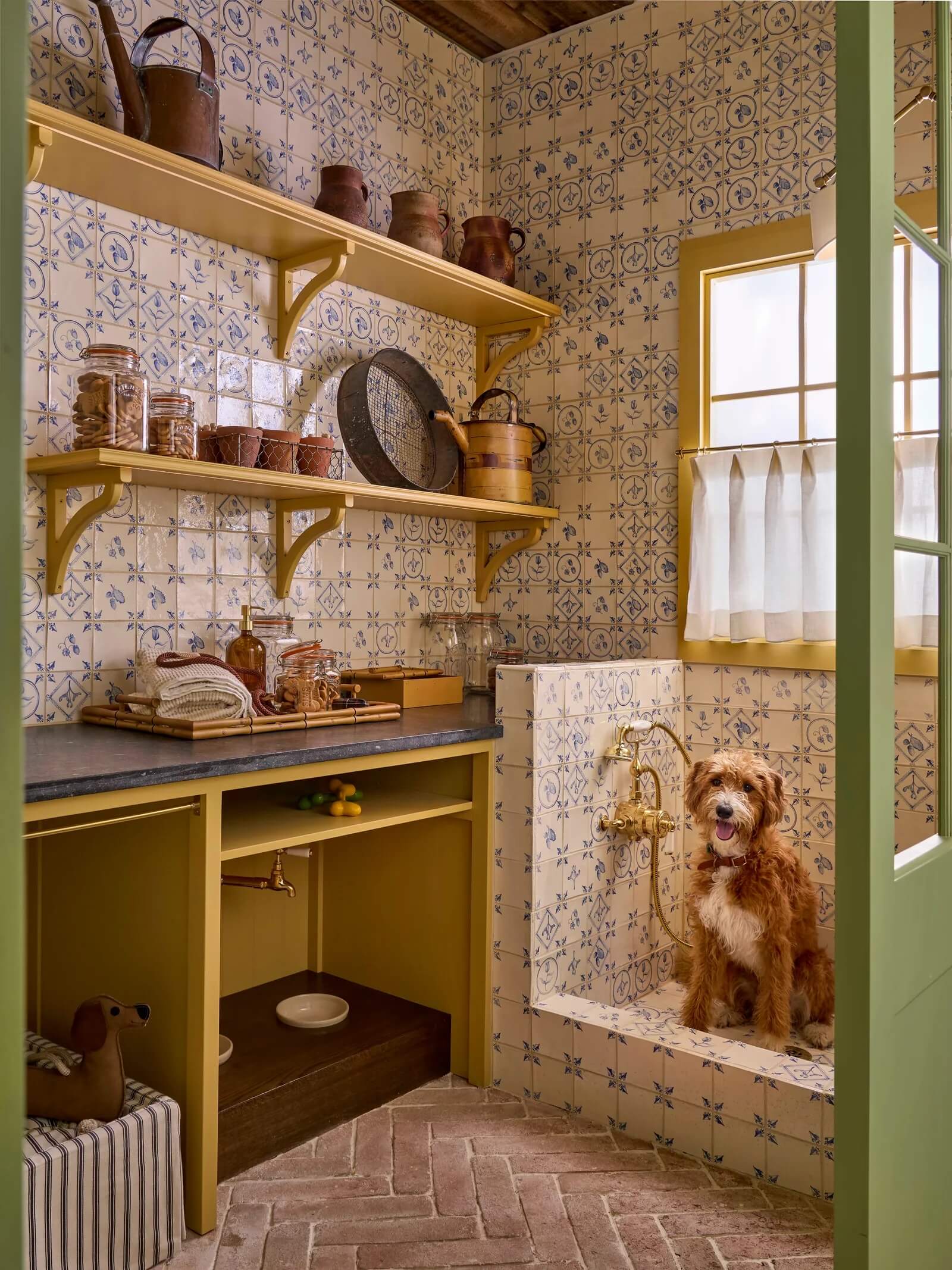 Sims-Hilditch Space