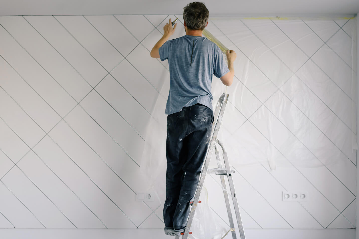 https://trinitile.com/images/news/How-To-Prep-Your-Walls-for-Tile-Installation.jpg